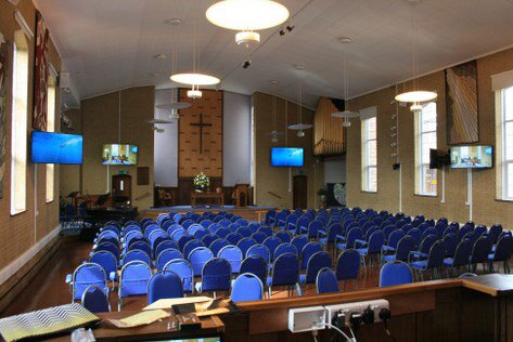 Installed speakers in a hall for clear speech